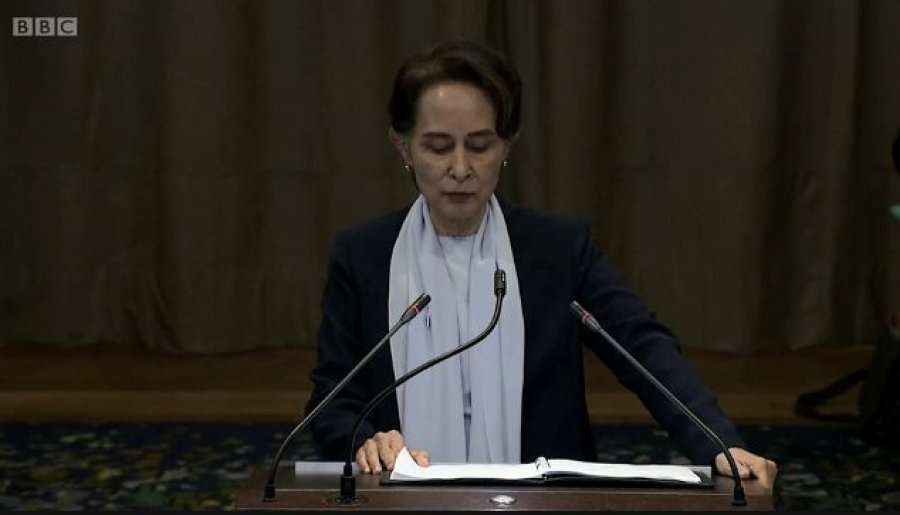 Suu Kyi mohon pretendimet për gjenocid në Mianmar