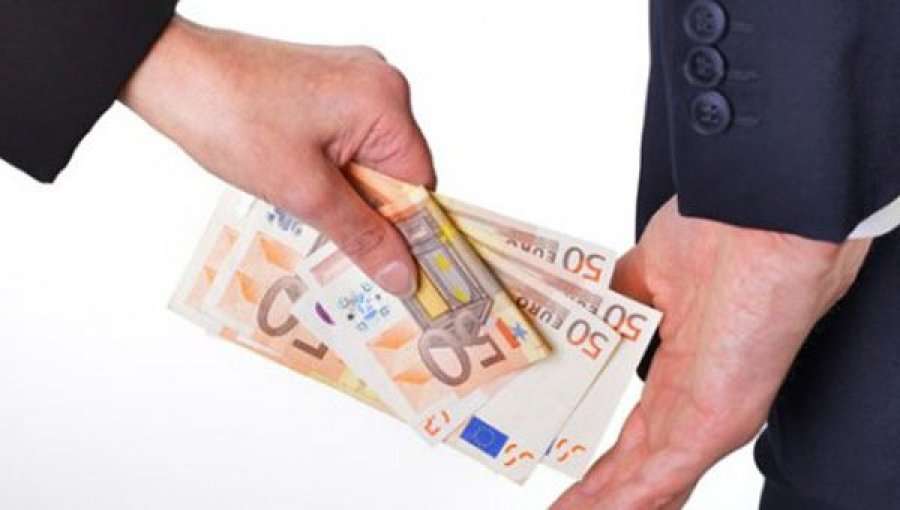 Lufta e “ashpër” kundër korrupsionit, 60 euro u konfiskuan këtë vit në Shqipëri