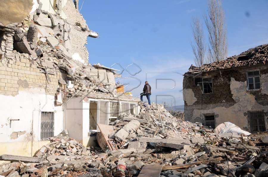 Emrat e 9 të arrestuarve në Durrës për vdekjet në tërmetin e 26 nëntorit