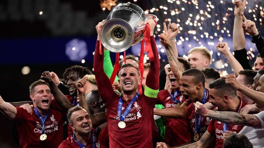 Zyrtare: Heroi i Ligës së Kampionëve nënshkruan kontratë afat-gjate me Liverpoolin