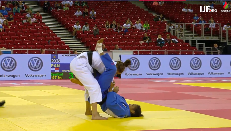 Nora Gjakova i siguron medalje Kosovës