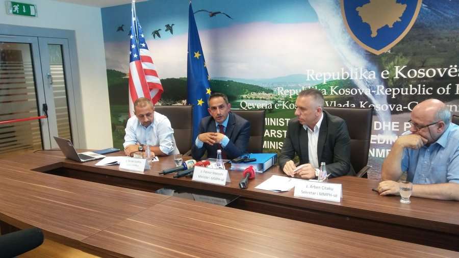 Hyn në fuqi Ligji për trajtimin e ndërtimeve pa leje, MMPH-ja jep sqarime