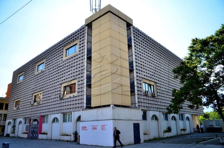 Dembelia e neglizhenca ndaj kulturës e lë kryeqytetin pa sallë koncertesh
