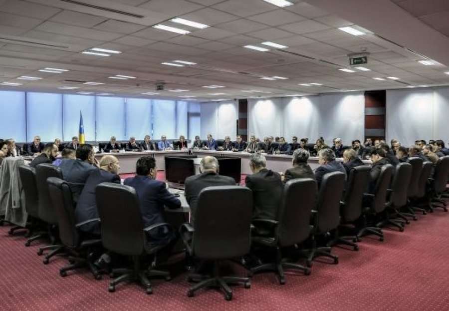Zëvendësministri që do të kthehet si punëtor në Komunë