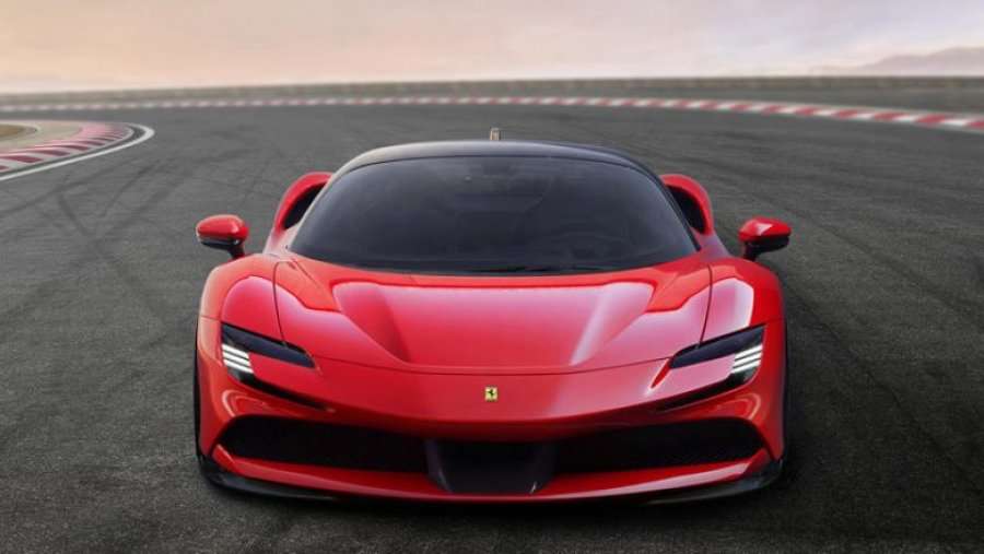 Ferrari SF90 Stradale shumë më i fuqishëm se rivalët