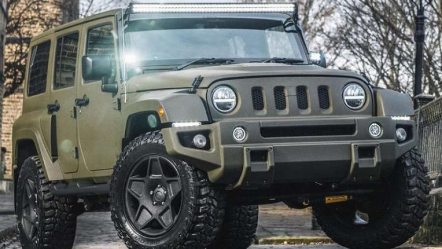 Jeep Wrangler kthehet në makinë luksoze për të gjitha terrenet (Foto)