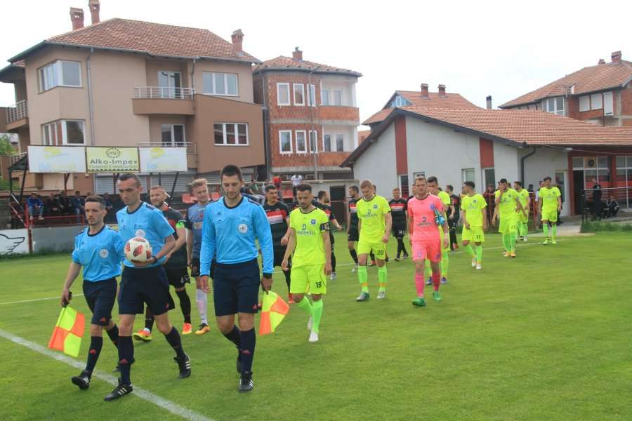 Zyrtare: Ish-futbollisti i Prishtinës i bashkohet Llapit
