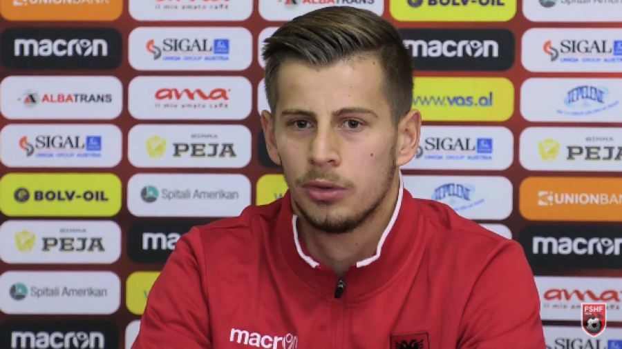 Shënoi gol, hoqi fanellën e Shqipërisë dhe e 'shqelmoi', futbollisti nga Kosova sqaron 'incidentin'