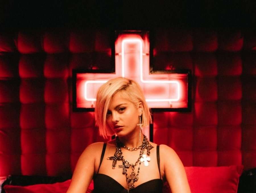 Bebe Rexha reagon ndaj fotos që po qarkullon në internet