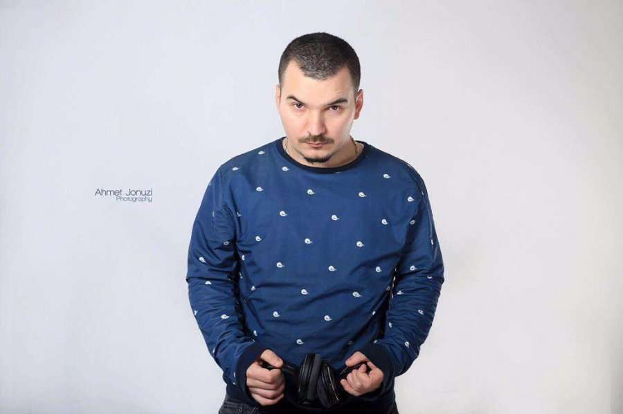DJ i Mozzik dhe Loredanës e ‘çon peshë’ Ferizajin