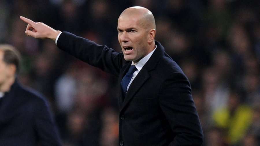 Zidane flet për Iscon dhe Balen