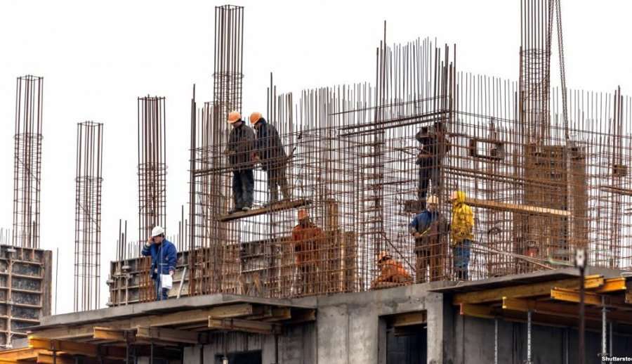 Punëtori në Gjilan merr lëndime nga energjia elektrike, po vazhdon trajtimin në spital