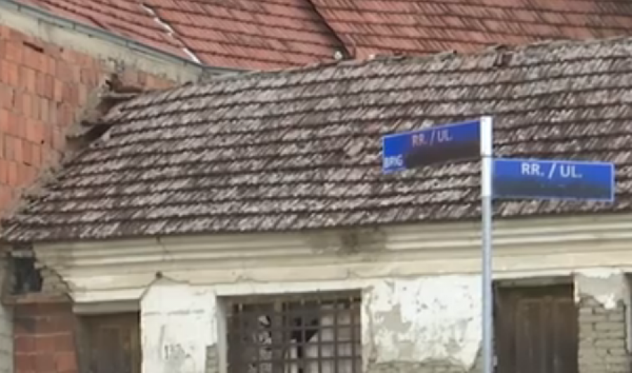 Kamenicasit ankohen për emrat e rrugëve, thonë se mbajnë emrat e kriminelëve serbë