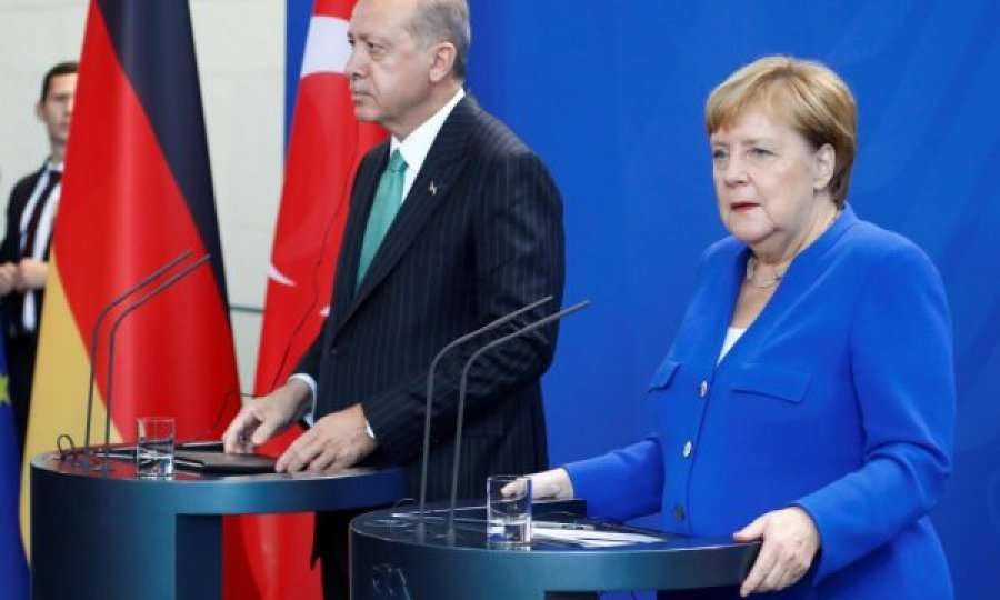 Merkel: Ne kemi interesa të përbashkëta me Turqinë