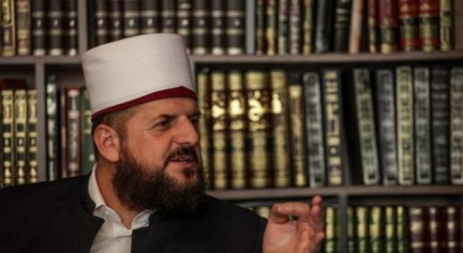 Shefqet Krasniqi: Nëse e shikon një femër rrugës, me sy e me mendje e ke qitur përtokë Ramazanin