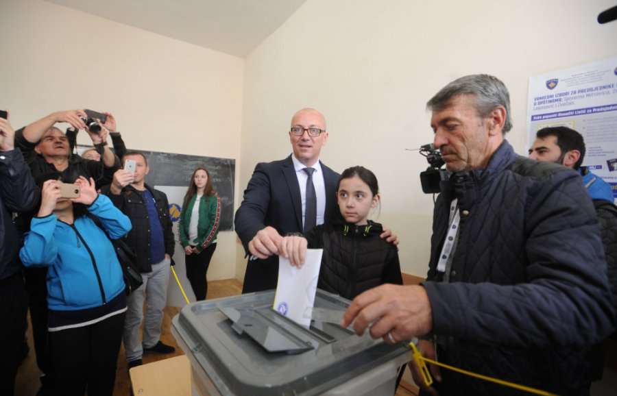 Fituan, paralajmërojnë sërish dorëheqje