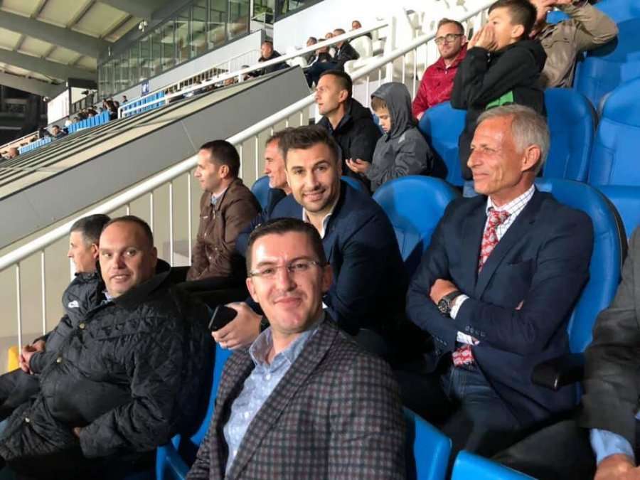 Lorik Cana dhe Milot Rashica në finalen e Kupës së Kosovës