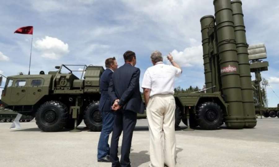 Armatosja e Serbisë nga Rusia, eksperti britanik tregon nëse rrezikohet Kosova