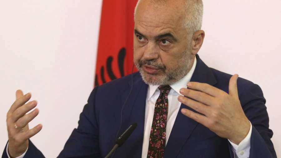 Zotohet Edi Rama: Unë do ta heq kufirin e Shqipërisë me Kosovën