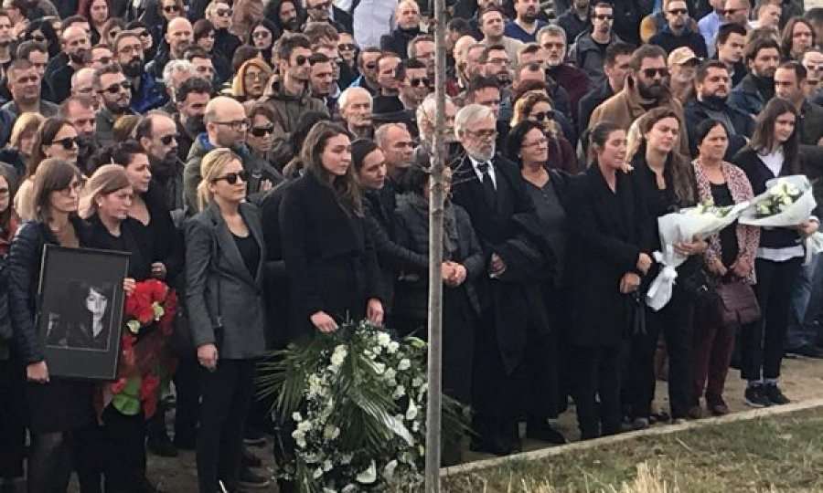 I jepet lamtumira e fundit Arzana Krajës