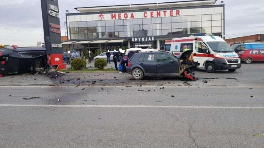 Detaje nga aksidenti në Podujevë, ka të vdekur