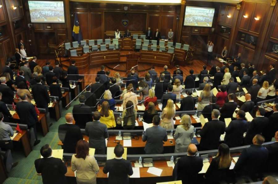 42 deputetë për herë të parë pjesë e Kuvendit të Kosovës