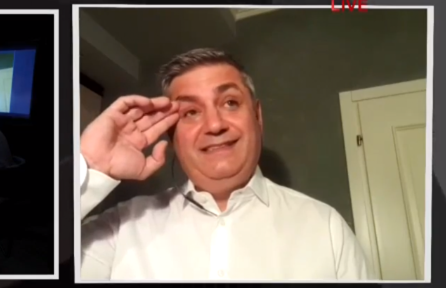 Shakahoxha: Kosova mund të ketë një fanellë me ngjyrat kuq e zi