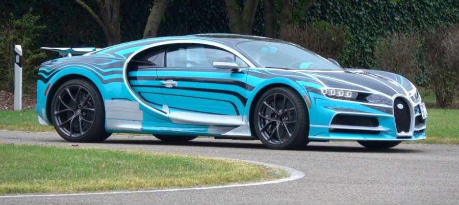 Bugatti po e teston një version të ri të modelit chiron