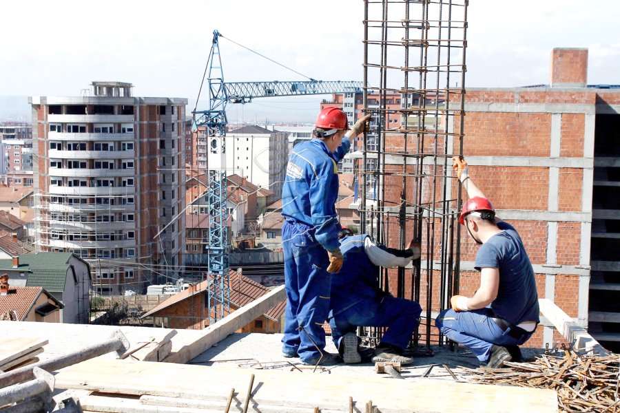 Industria 'e plasaritur' e ndërtimit
