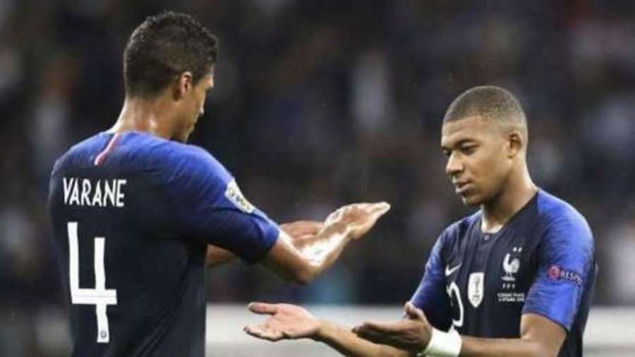 Varane shton thashethemet për transferimin e Mbappes te Reali