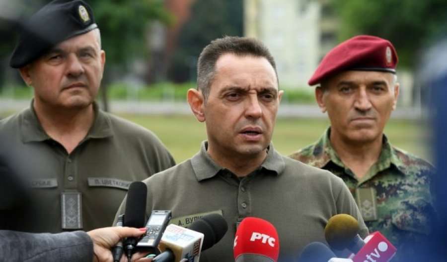 Vulin 'shpërthen' pas ndalimit të Crvena Zvezdës në Jarinjë, thotë se shqiptarët nuk kanë shpirt sportiv