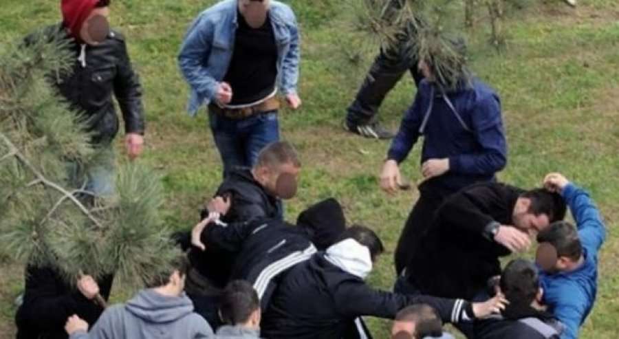 15 familjarë bëhen ‘copa’ për pronë në Rahovec, përfshihen edhe gratë