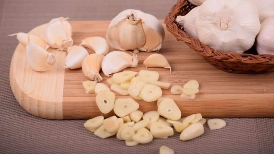 Gabimi më i madh që e bëni me hudhrën dhe me të cilin vriten veprimet e saj antikancerogjene
