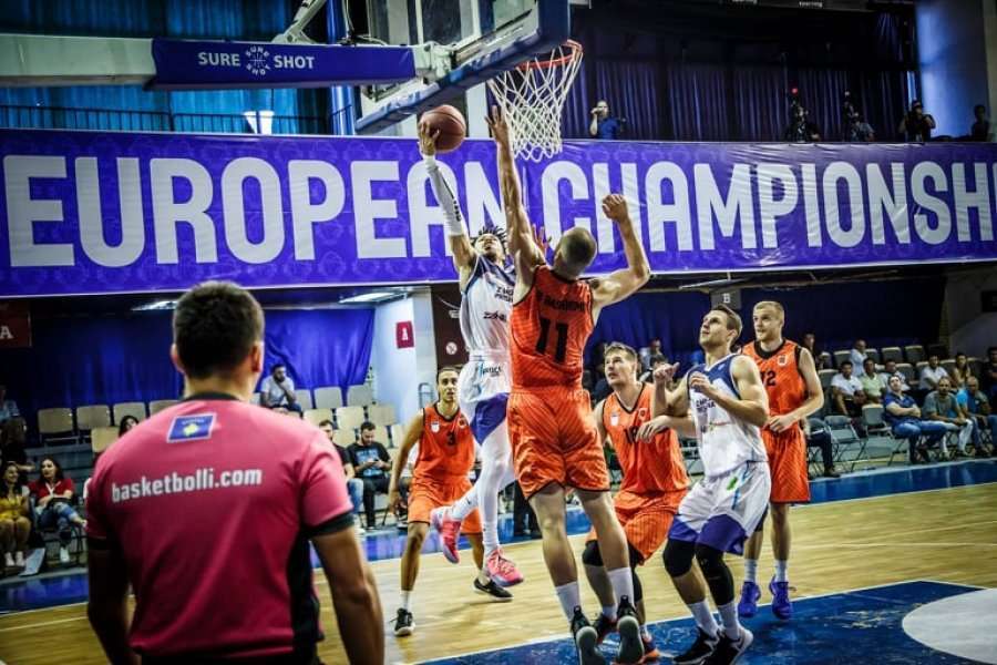 Përfundon afati kalimtar në basketboll