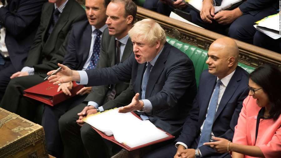 Gjykata skoceze: Pezullimi i Parlamentit britanik, i paligjshëm