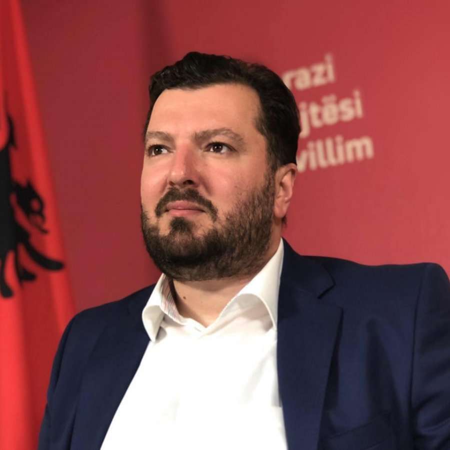 Zaimi pas rastit të Dardan Molliqajt me Haki Abazin: PDK e AAK janë parti të dhunshme