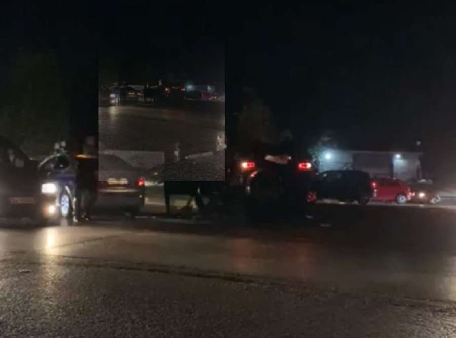 Makina me targa ruse goditet në Tiranë