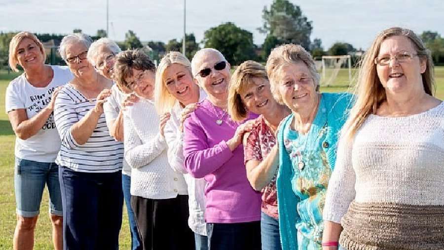 10 gratë e një familje, të gjitha në luftë me kancerin