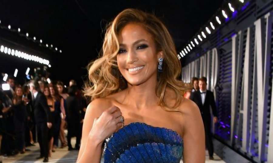 Jennifer Lopez tregon sekretin e lumturisë