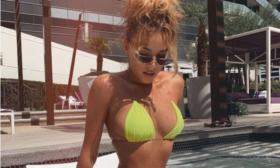 Tayna prapë me foto të nxehta, e fundit është tepër seksi