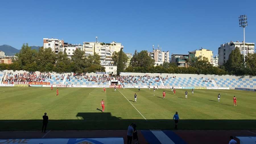 Tërmeti në Tiranë ja çka i bënë stadiumit ‘Selman Stërmasi’