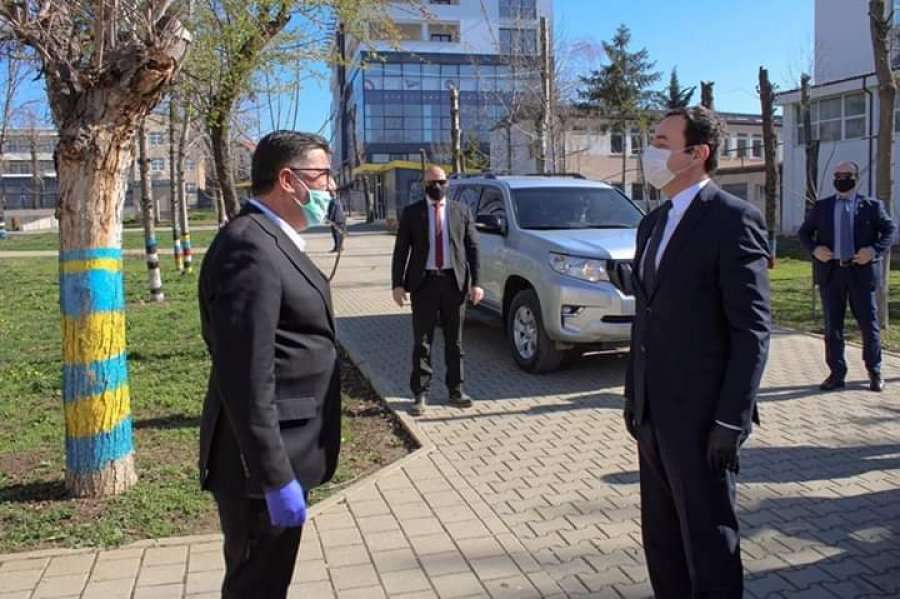 Lutfi Haziri jep detaje nga takimi me Albin Kurtin