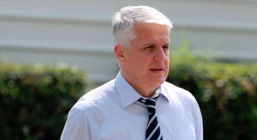 Majko: Kurti bëri veprim emocional kur shkarkoi Agim Veliun