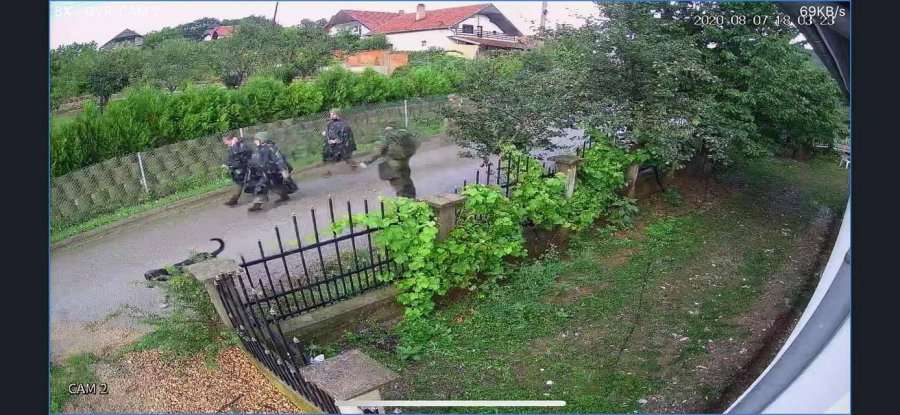 Edhe ish-kryetari i Kamenicës publikon foto të xhandarmërisë serbe nga fshati Karaçevë
