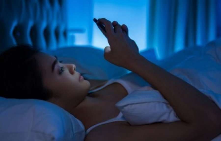 10 këshilla si t’i mbroni sytë nga kompjuteri dhe telefoni