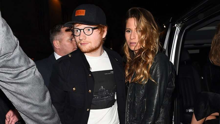 Ed Sheeran do të bëhet baba