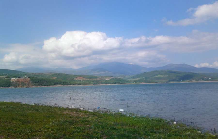 Skodër, mbytet në liqen një 24-vjeçar