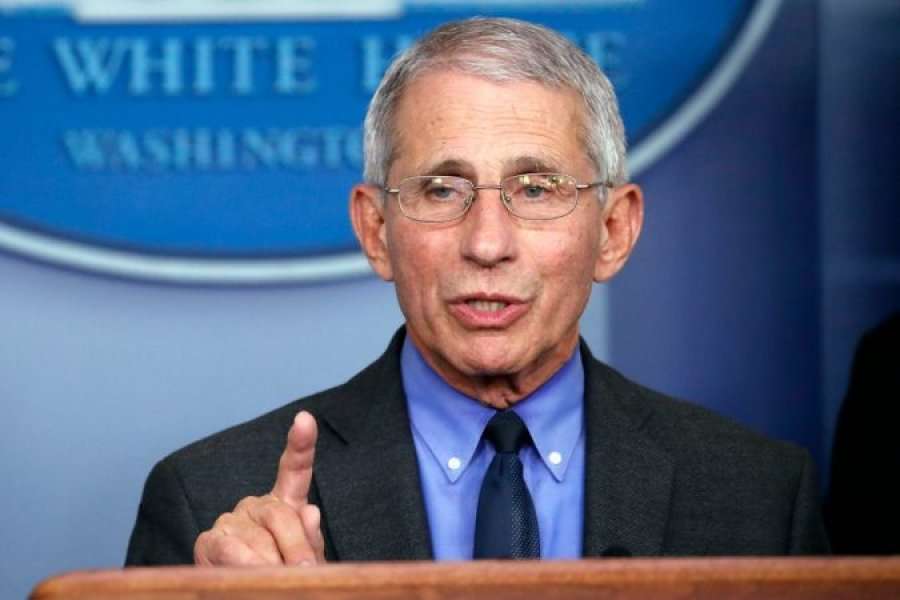 Fauci kritikon Britaninë e Madhe pse aprovoi shpejt vaksinën COVID-19