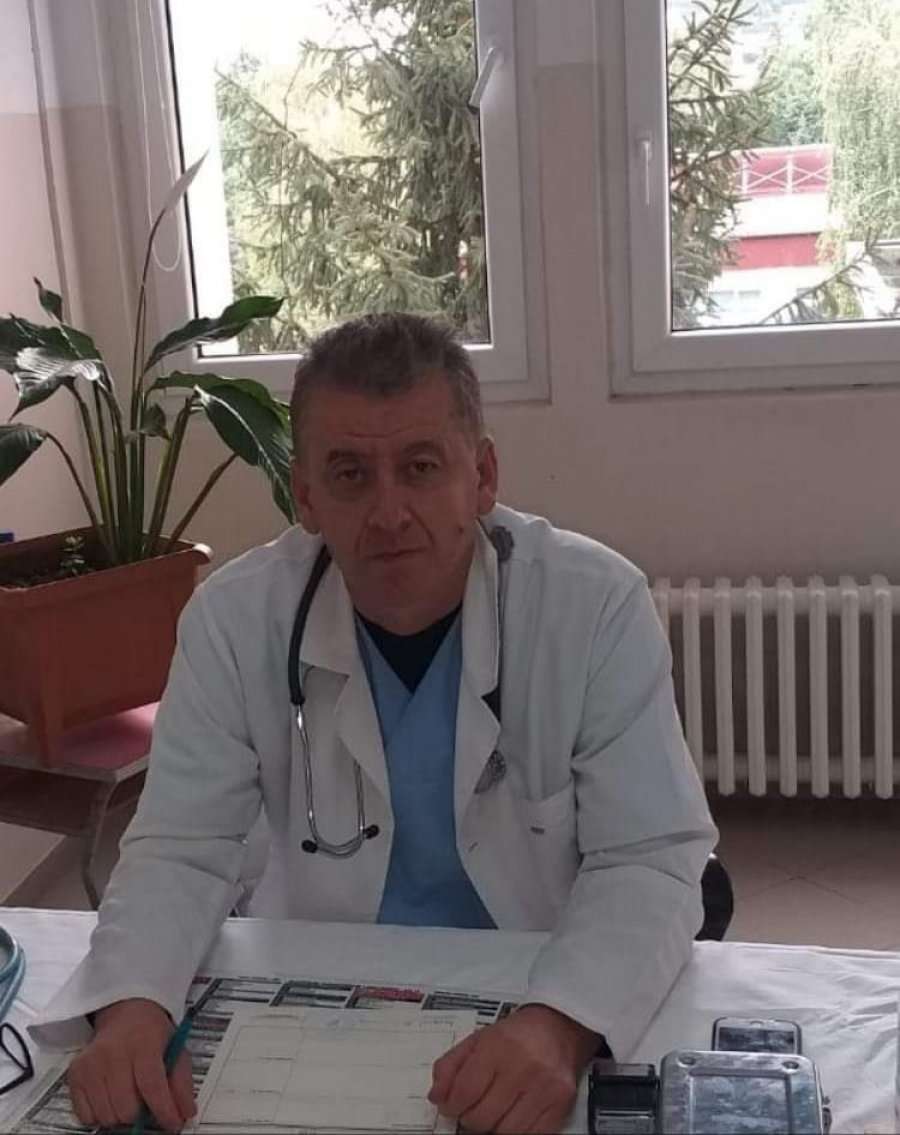 Vdes pediatri i Spitalit të Pejës, ishte infektuar me COVID-19