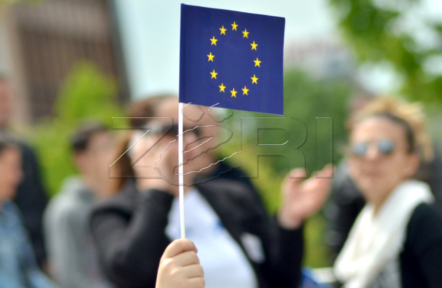 BE-ja ende pa “shumicë të kualifikuar” mbi liberalizimin e vizave për Kosovën